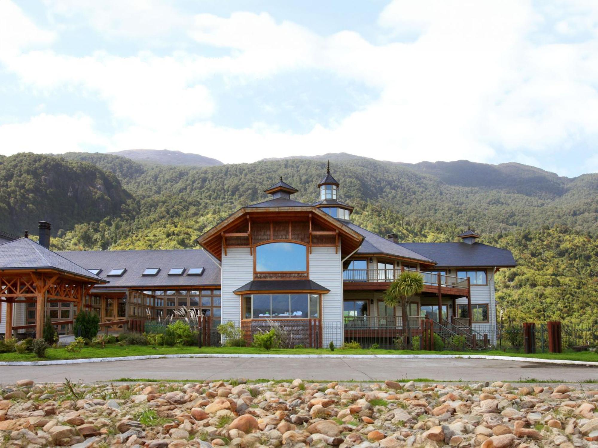 Hotel Loberias Del Sur Puerto Chacabuco Exterior foto